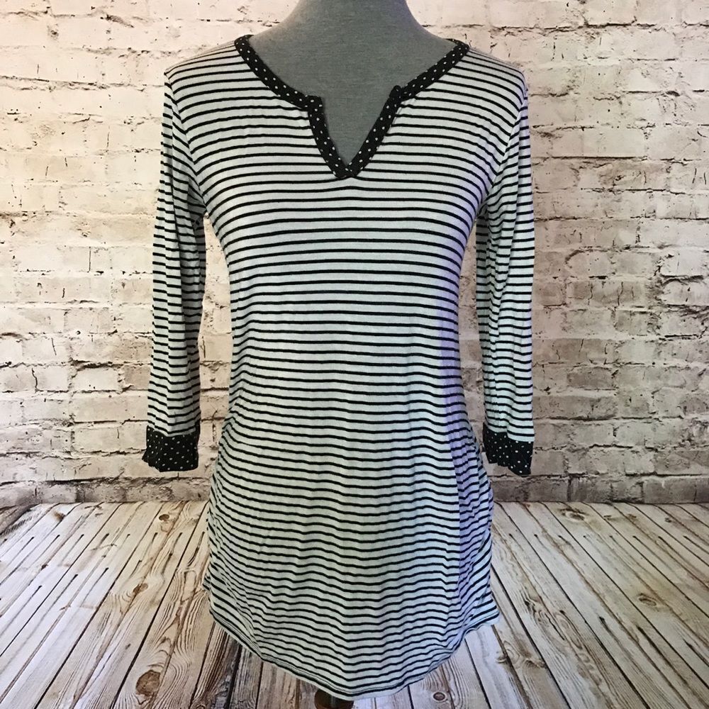 Madigan StitchFix Maternity Striped Black White M